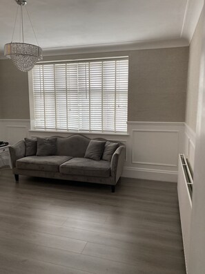 Smart TV, fireplace - Perfect London location, 2 minutes from Regents Park or Primrose Hill (London)