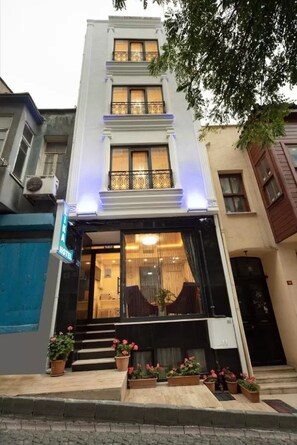 Exterior - Lika Hotel - Standard Double or Twin Room in Istanbul (Istanbul)