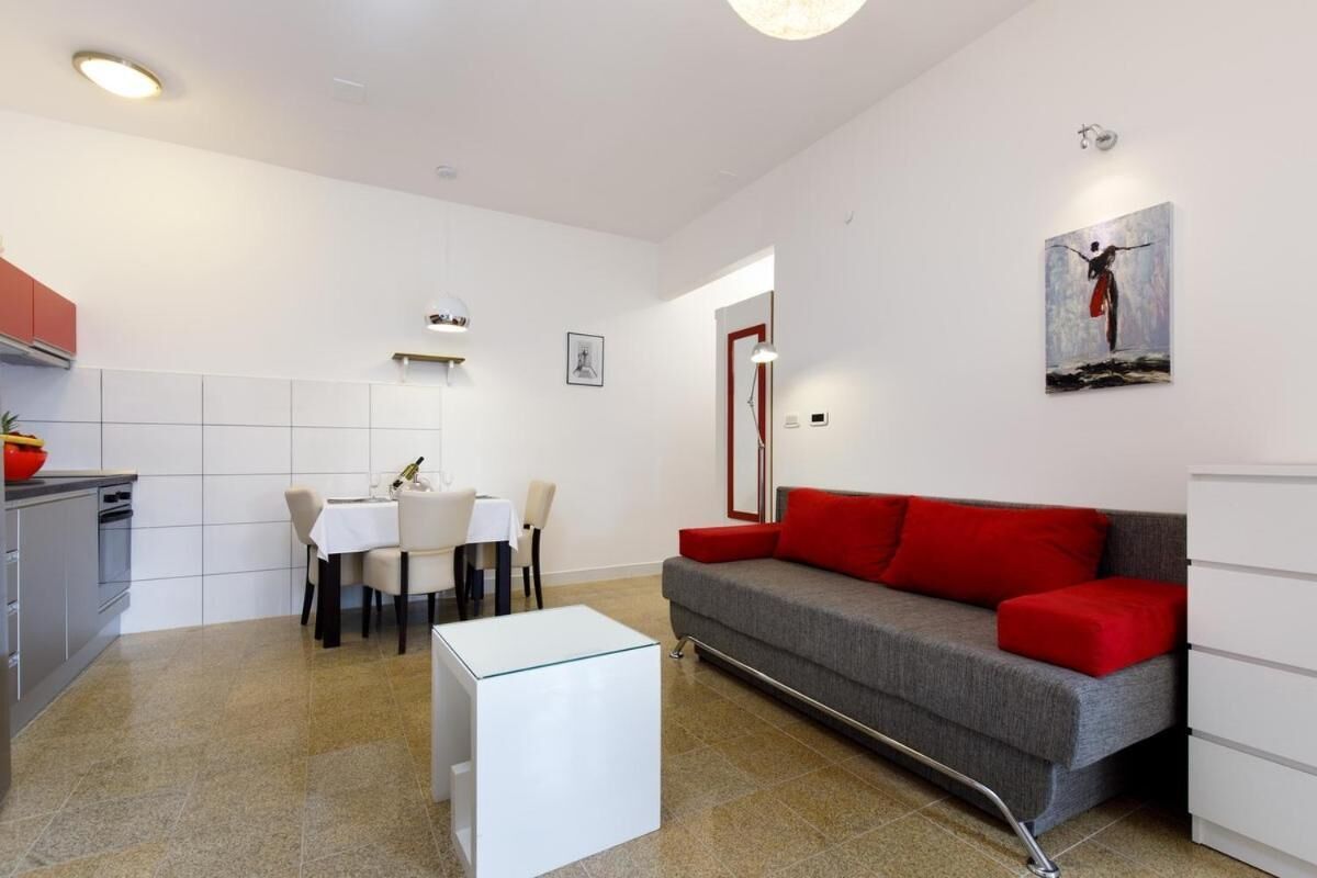 Photo - Ark Beach Apartments