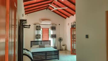 6 chambres, Wi-Fi gratuit