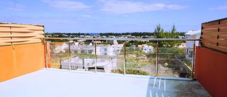 Apartment, 3 Bedrooms, Balcony | Balcony