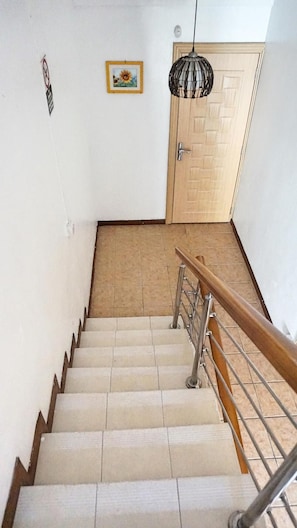 Apartment, 3 Bedrooms, Balcony | Floor plan