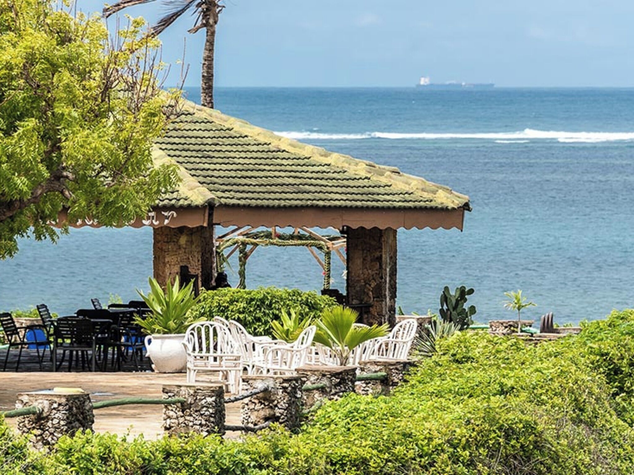 Room, 1 Bedroom, Accessible, Smoking | Exterior