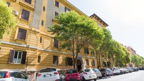 Condo, 2 Bedrooms | Property entrance - New Completely Renovated Apt In Vatican Peppes (Rome)