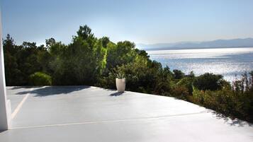 Villa, 4 Bedrooms, Smoking, Balcony | Terrace/patio