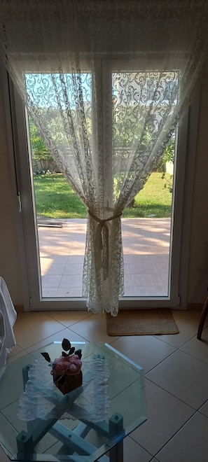 Apartment, 2 Bedrooms, Accessible, Balcony | Interior - Palm Garden Apartment (Sithonia)