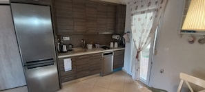 Apartment, 2 Bedrooms, Accessible, Balcony | Interior - Palm Garden Apartment (Sithonia)