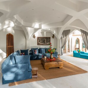 Room, 1 Bedroom, Accessible, Smoking | Exterior