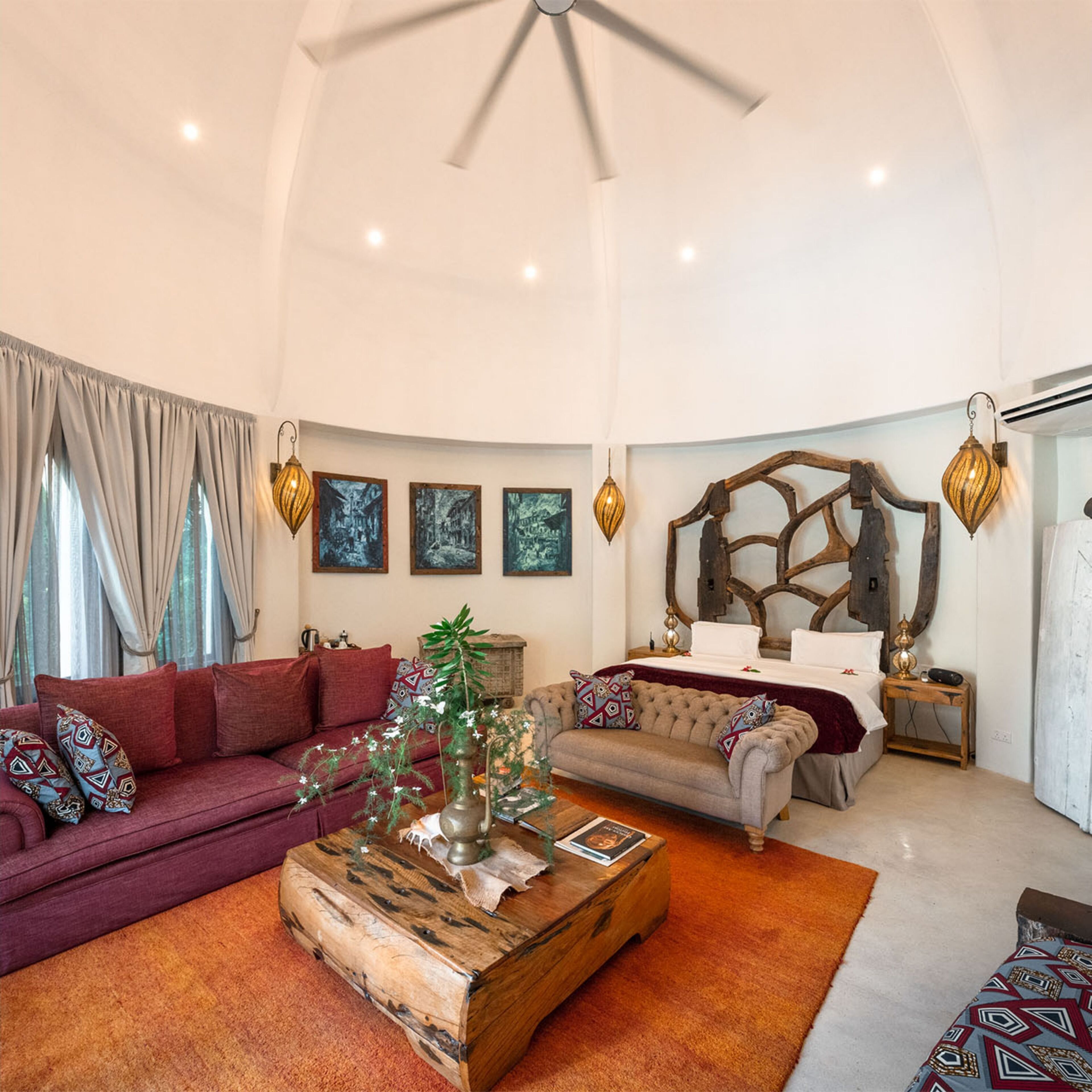 Room, 1 Bedroom, Accessible, Smoking | Living area