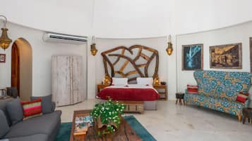 Room, 1 Bedroom, Accessible, Smoking | Interior