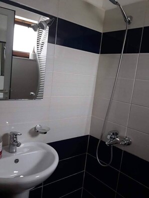 Room, 1 Bedroom | Bathroom shower - Double Room With Private Bathroom Kitchen Balcony (Lukovë)