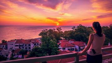 Rumah, 4 kamar tidur, Boleh Merokok, balkon | Eksterior