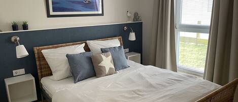 1 bedroom, iron/ironing board, free WiFi