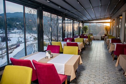 ÇAMLIK HOTEL