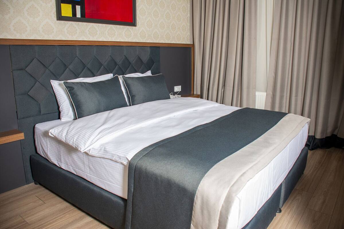 Standard Room | Free WiFi