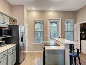 Fridge, microwave, oven, stovetop - Lite House II at Martinique - Golf Cart Included - Just steps to the beach (Fort Morgan)