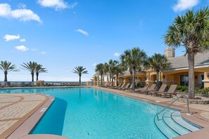 Indoor pool - Lite House II at Martinique - Golf Cart Included - Just steps to the beach (Fort Morgan)