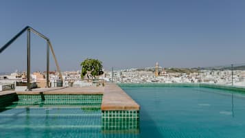 Piscina all'aperto