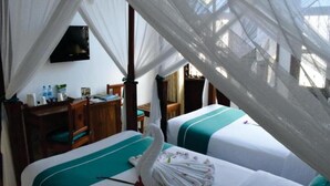 Room, 1 Bedroom, Accessible, Smoking - Maru Maru Hotel Stone Town Zanzibar (Zanzibar Town)