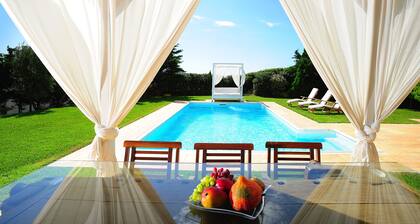 Dreamy Holiday Villa in Andros, With Private Pool and Stunning Sea View Num01