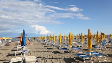 Villa, 2 Bedrooms, Patio, Garden View | Beach