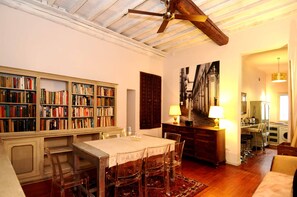 Apartment, 1 Schlafzimmer | Speisen