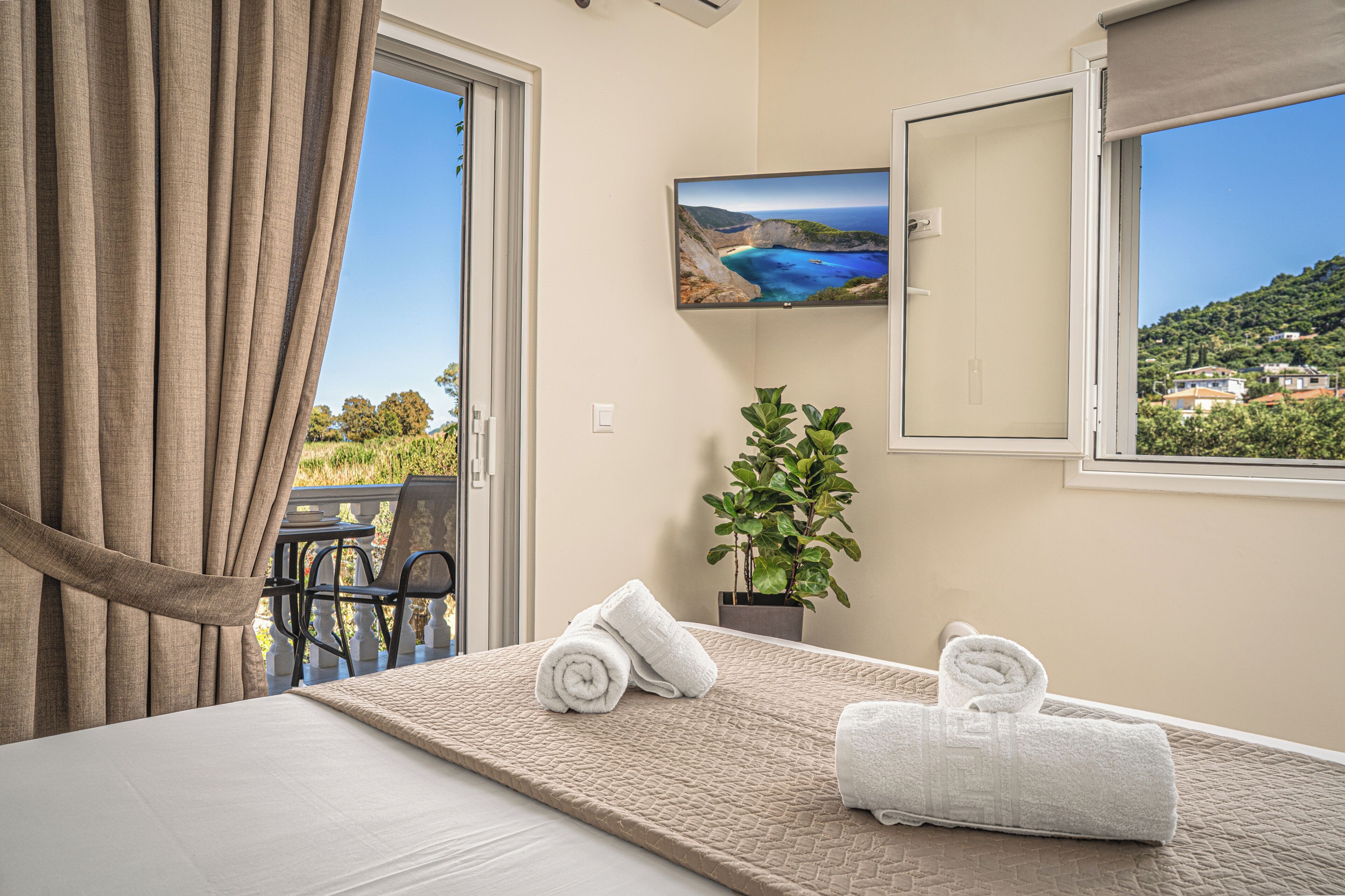 Luxury Room | Premium bedding, in-room safe, individually decorated