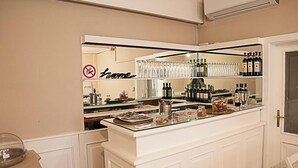 Ảnh chưa phân loại, 2 trong số 41 ảnh, nút