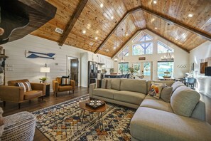 Smart TV, fireplace, video games