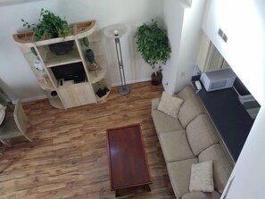 Tv och eldstad