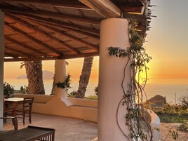 Deluxe Triple Room | Terrace/patio