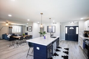 House | 3 bedrooms - Coffee Lovers Paradise (Scottsdale)