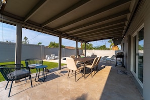 Casa | 3 habitaciones, escritorio y wifi
