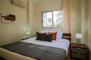 1 bedroom, iron/ironing board, free WiFi