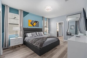 8 chambres, fer et planche à repasser, lit parapluie, Wi-Fi gratuit