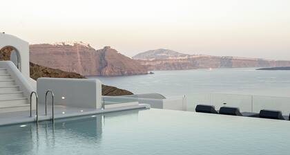 Hom Santorini