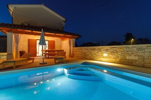 Romantic Istrian Villa Nima with private pool