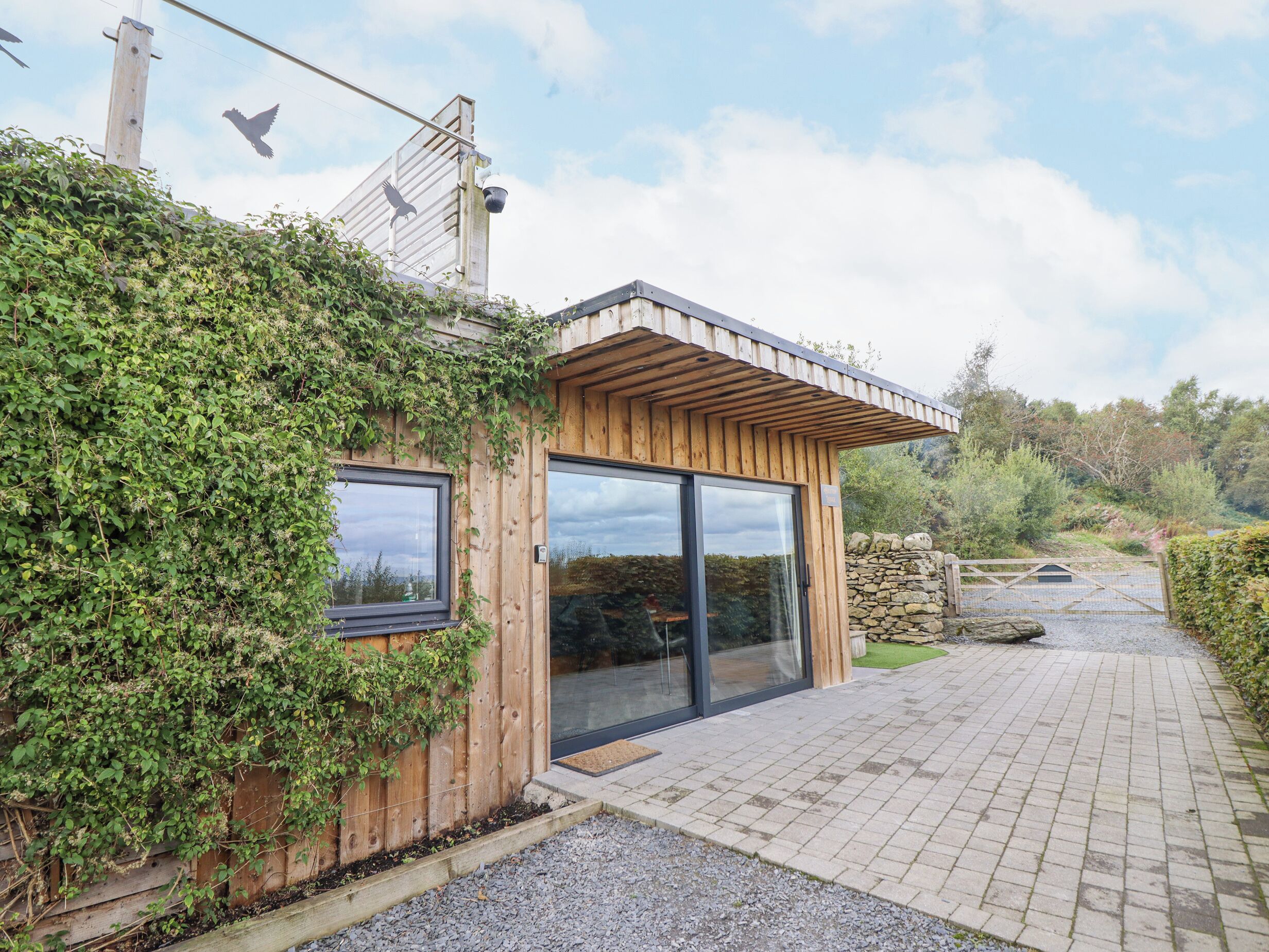 Cottage | Exterior detail