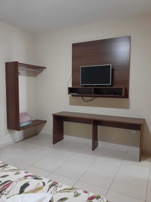 Espacio para trabajar con laptop