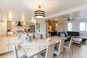 Dining - Le Terminus - Villenauxe LA Grande (VILLENAUXE LA GRANDE)