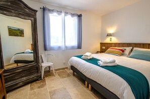 3 bedrooms, travel crib, free WiFi