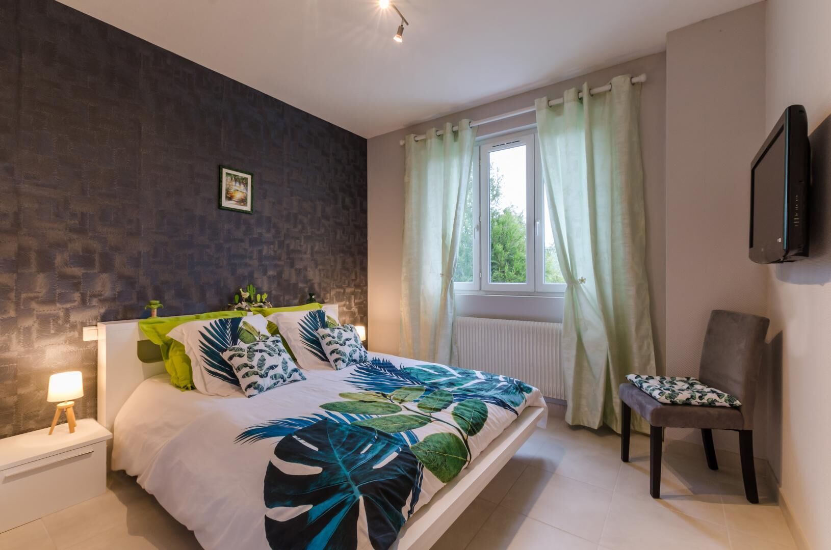 4 Schlafzimmer, Reisekinderbett, kostenloses WLAN