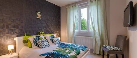 4 slaapkamers, reisbedje, gratis wifi