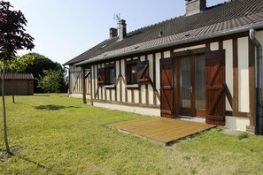 Exterior - Le Petit Logis du Charron (GERAUDOT)