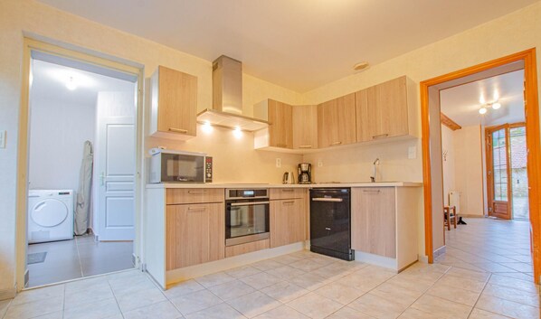 Microwave, dishwasher, high chair