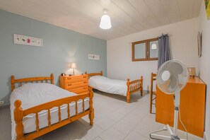 5 bedrooms, free WiFi