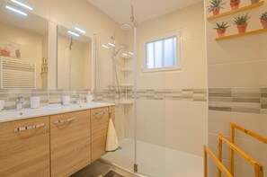 Shower, hair dryer