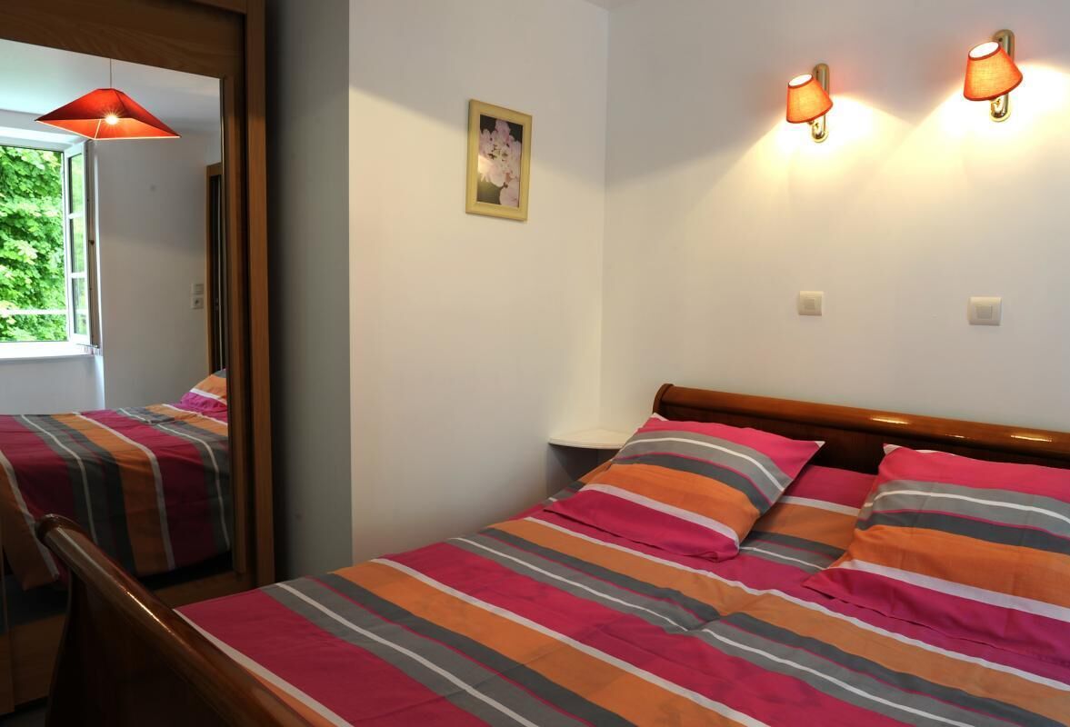 3 habitaciones, cuna de viaje, wifi gratis y ropa de cama 