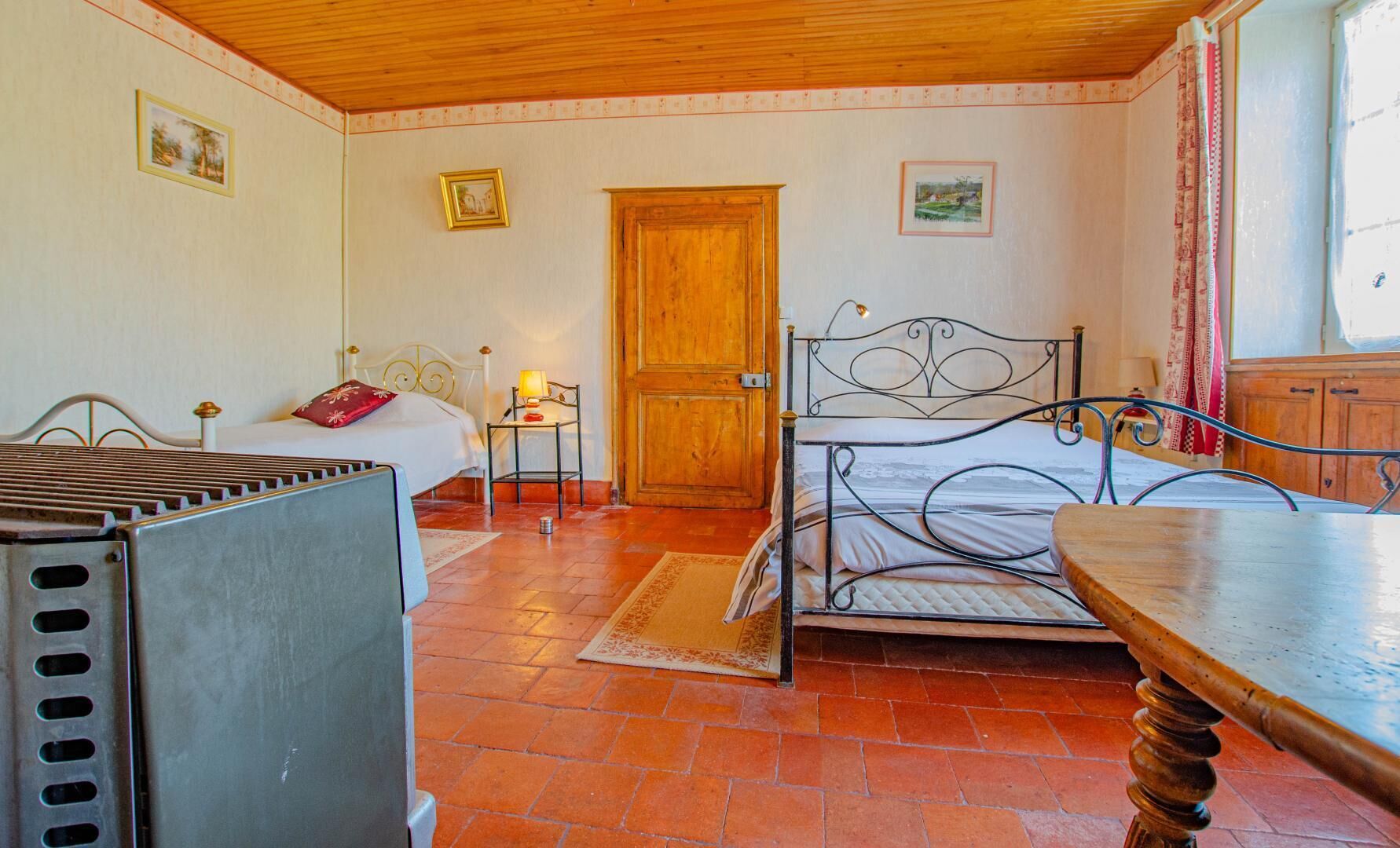 2 chambres, lit parapluie, Wi-Fi gratuit