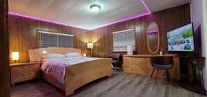 3 slaapkamers, een bureau, een strijkplank/strijkijzer, gratis wifi